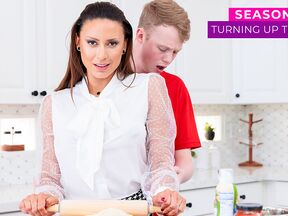 Turning Up The Heat - S1:E3